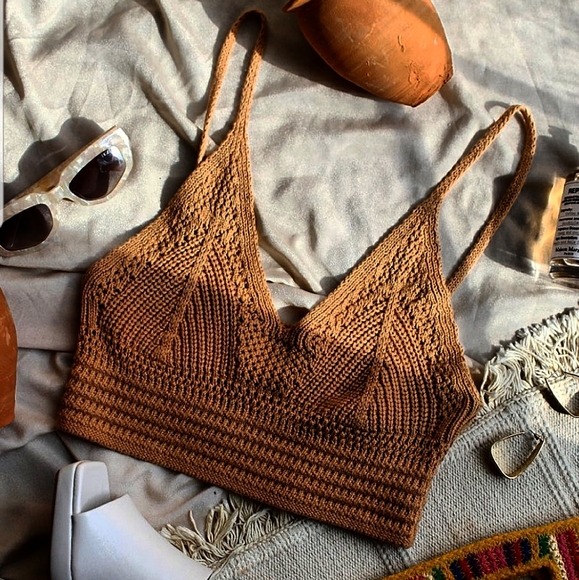 Tops - 🚨LAST ONE// Peanut butter Crochet top